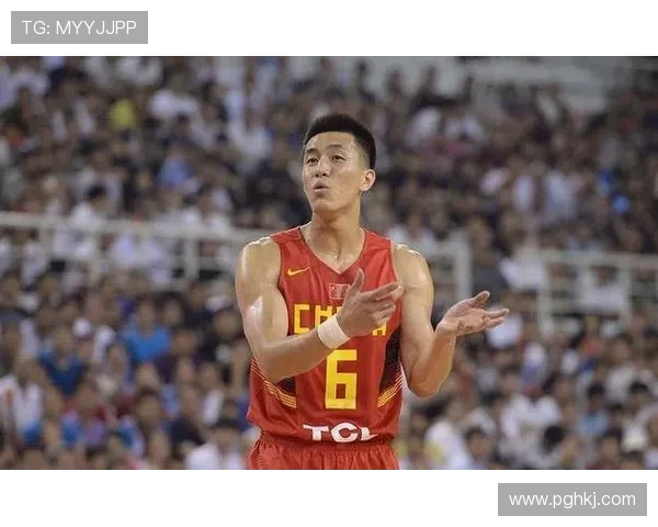 [CBA]郭艾伦手感火热 首节三分球3投3中.